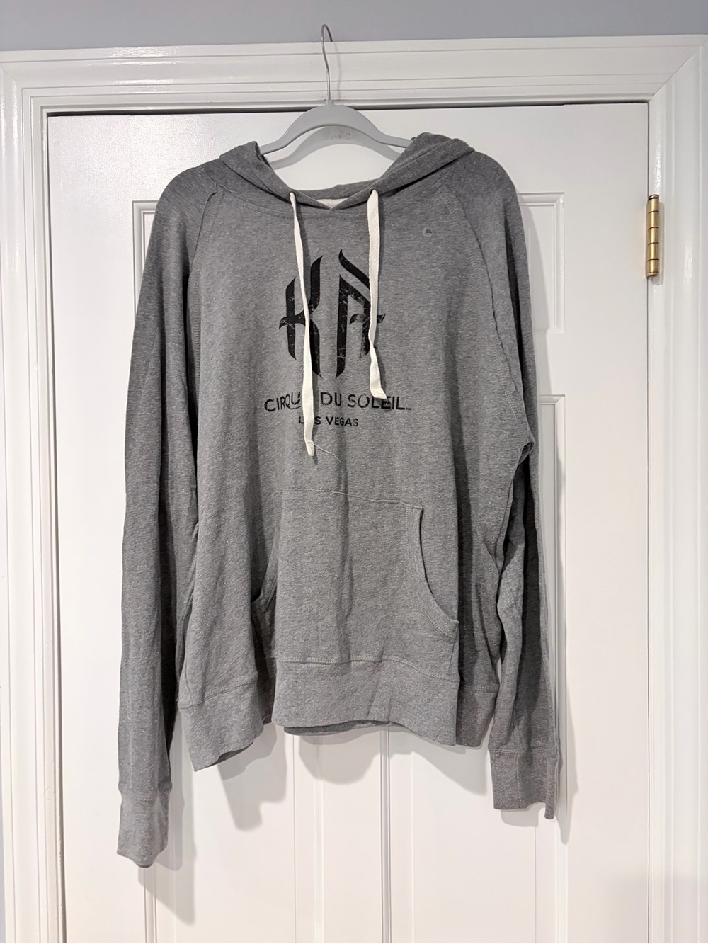 Cirque du Soleil Las Vegas Hoodie Gray Pullover Kangaroo Pocket XXL NWT